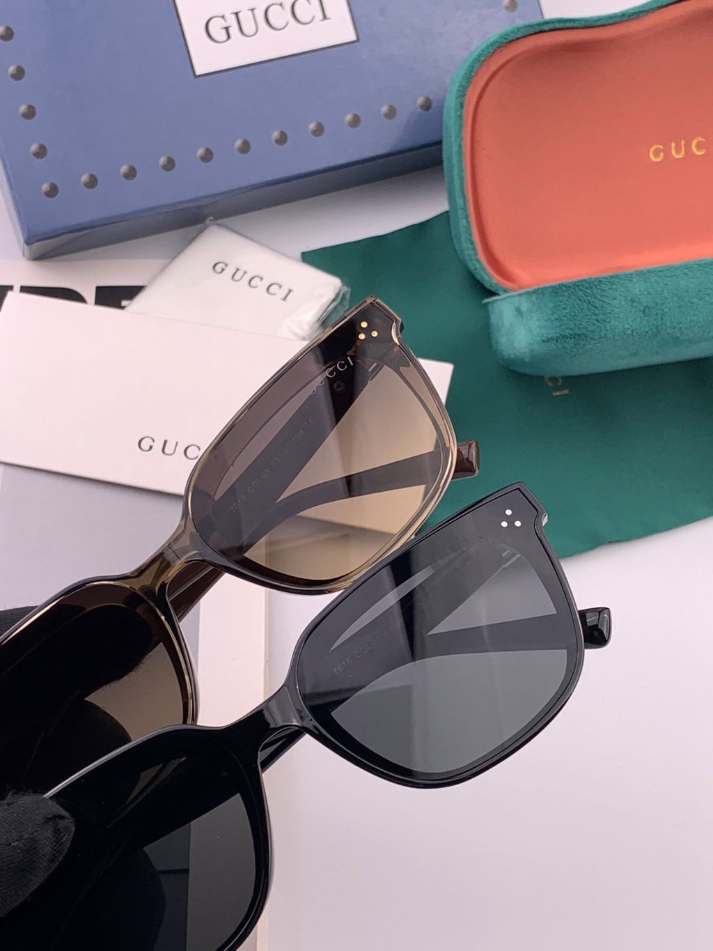 Gucci G6761 Polarized Square Black Lens Sunglasses for Men & Women - detail image 4