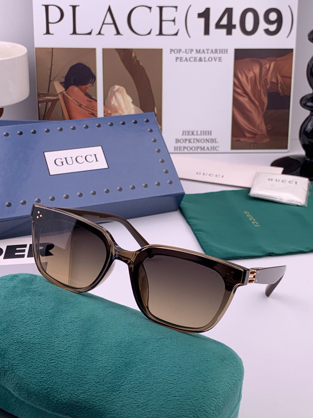Gucci G6761 Polarized Square Black Lens Sunglasses for Men & Women - detail image 3