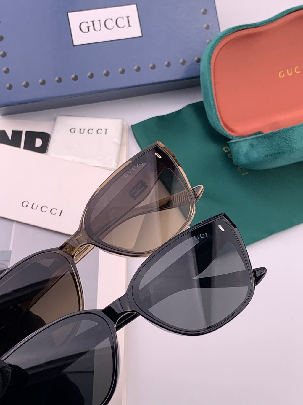Gucci G9761 Polarized Square Black Lens Sunglasses for Men & Women - detail image 3