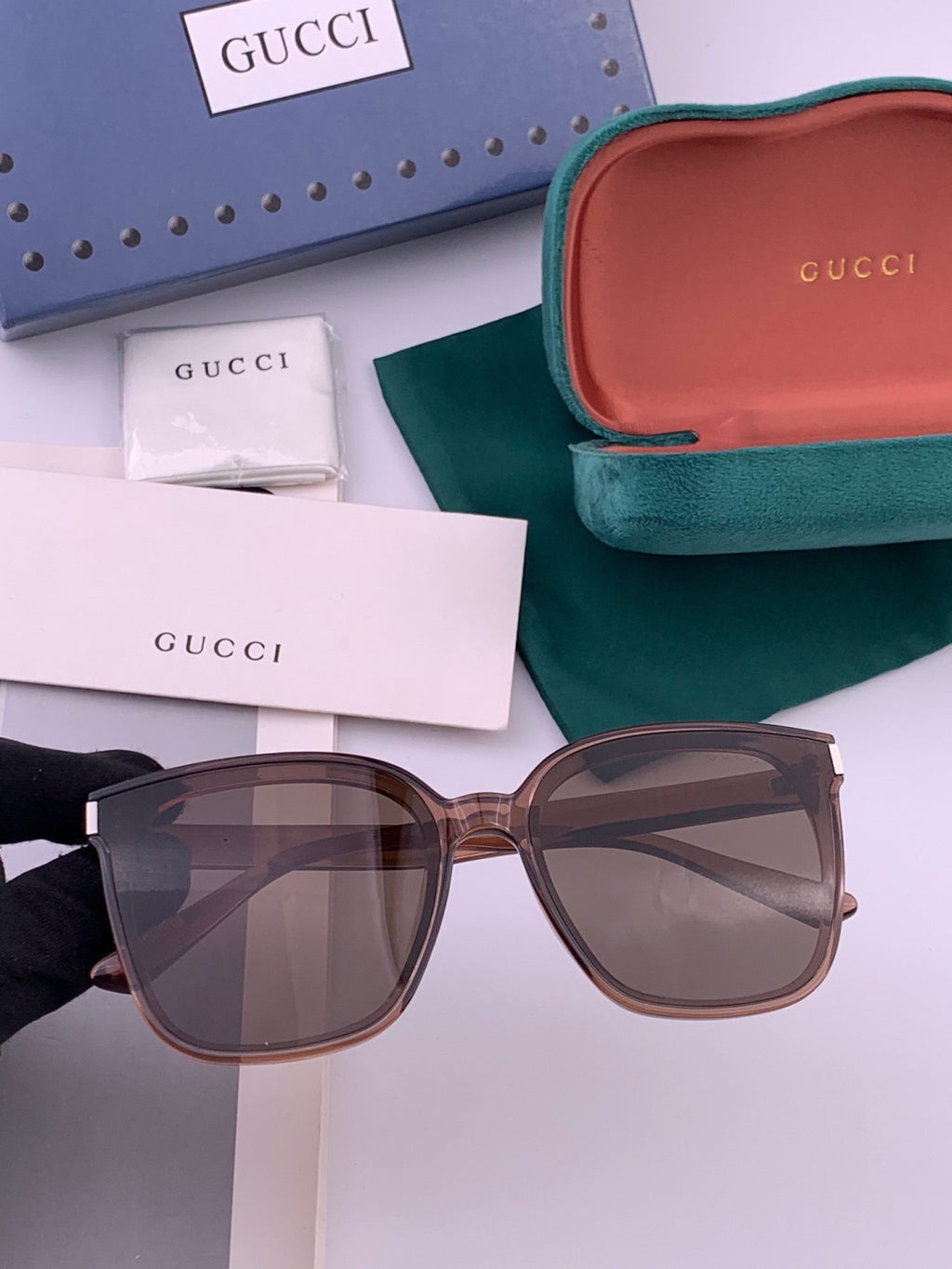 Gucci G9940 Polarized Square Black Lens Sunglasses for Men & Women - detail image 2