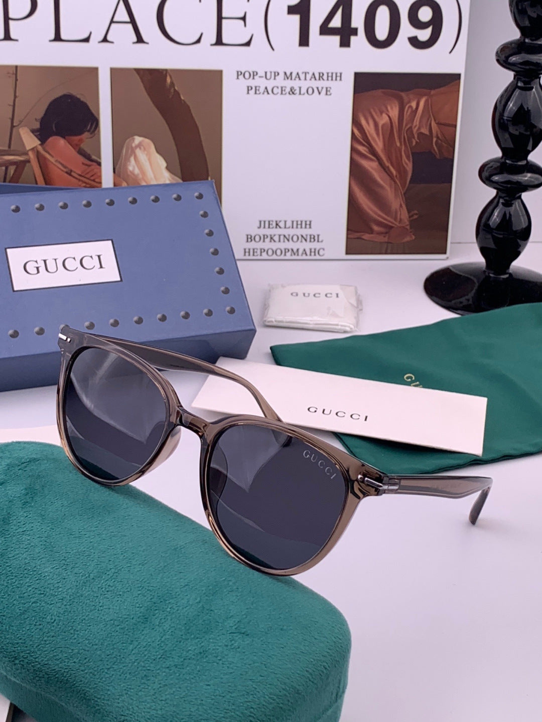 Gucci G12039 Polarized Fashion Gold Lens Sunglasses for Women - detail image 2
