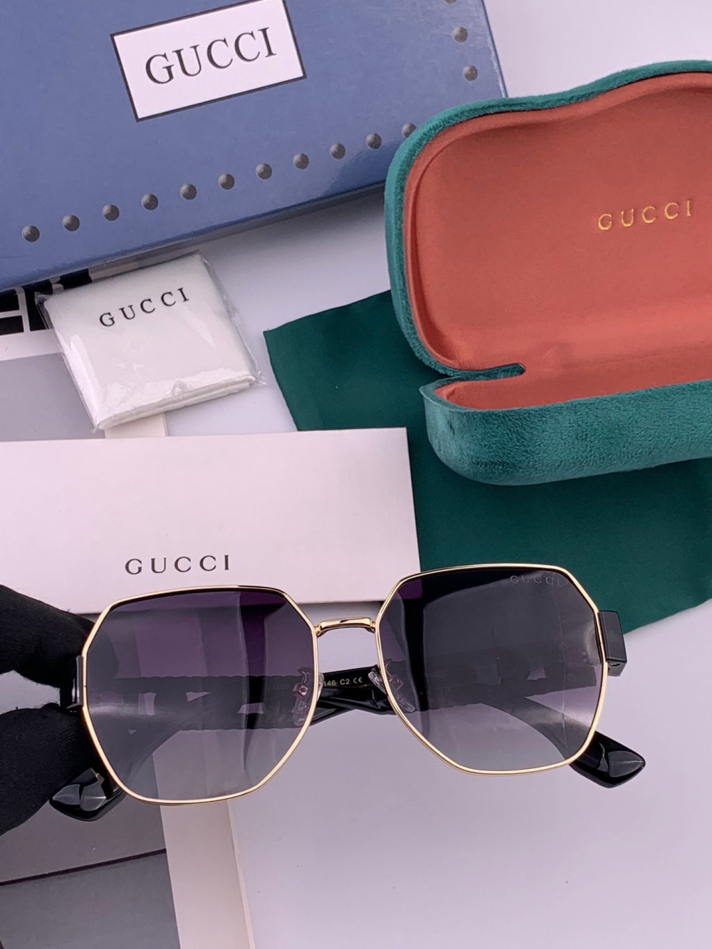 Gucci G1370 Metal Square Pink Lens Sunglasses for Men & Women - detail image 2