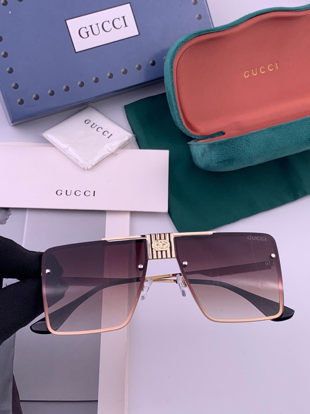 Gucci G71759 Aviator Pink Lens Sunglasses for Men & Women - detail image 3