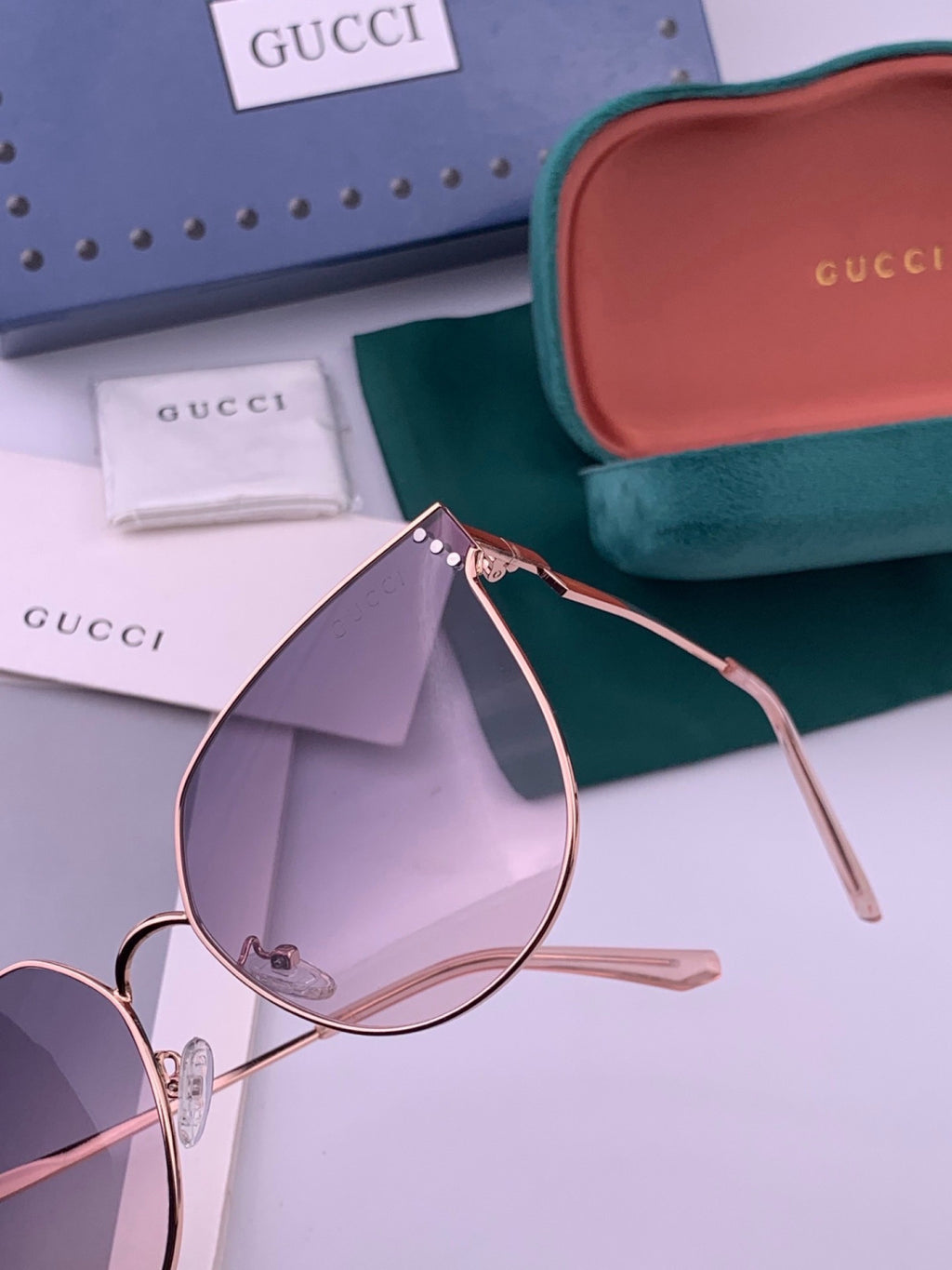 Gucci G3660 Fashion Red Lens Sunglasses for Men & Women - 493408 - detail image 3