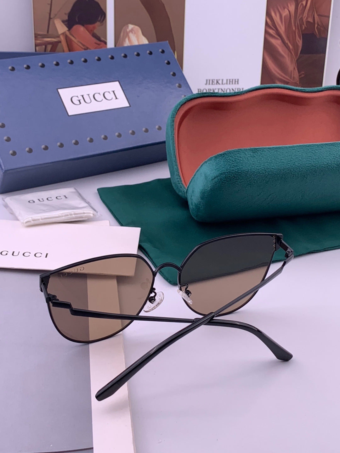 Gucci G3660 Fashion Gold Lens Sunglasses for Men & Women - detail image 6