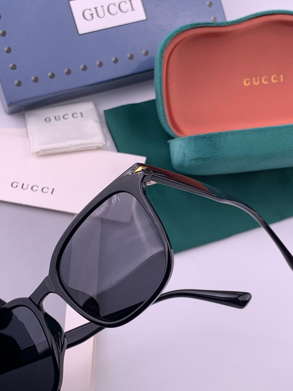 Gucci G62040 Polarized Square Black Lens Sunglasses for Men & Women - 493414 - detail image 6