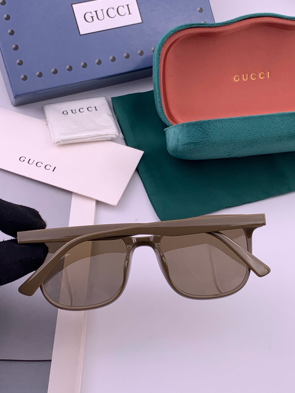 Gucci G62040 Polarized Square Black Lens Sunglasses for Men & Women - detail image 5