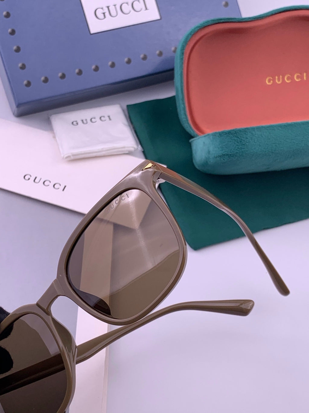 Gucci G62040 Polarized Square Black Lens Sunglasses for Men & Women