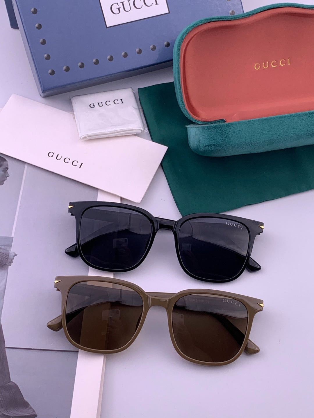 Gucci G62040 Polarized Square Black Lens Sunglasses for Men & Women - detail image 6
