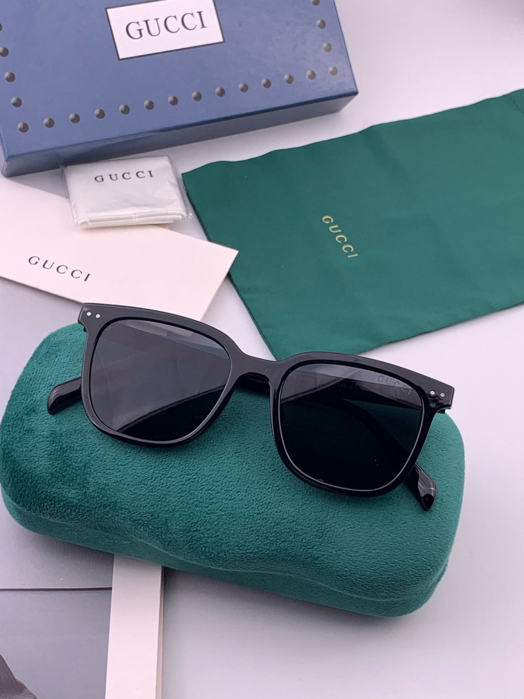 Gucci G12040 Polarized Square Black Lens Sunglasses for Men & Women - 493416 - detail image 6
