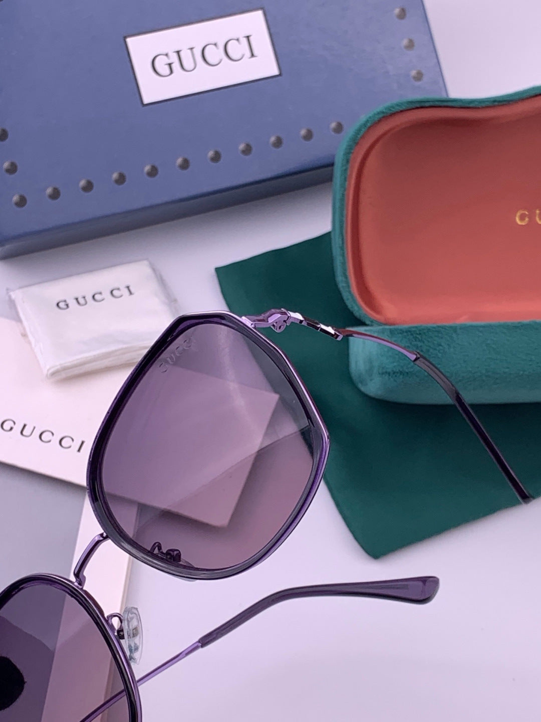 Gucci G6211 Polarized Square Brown Lens Sunglasses for Women - 493419 - detail image 3