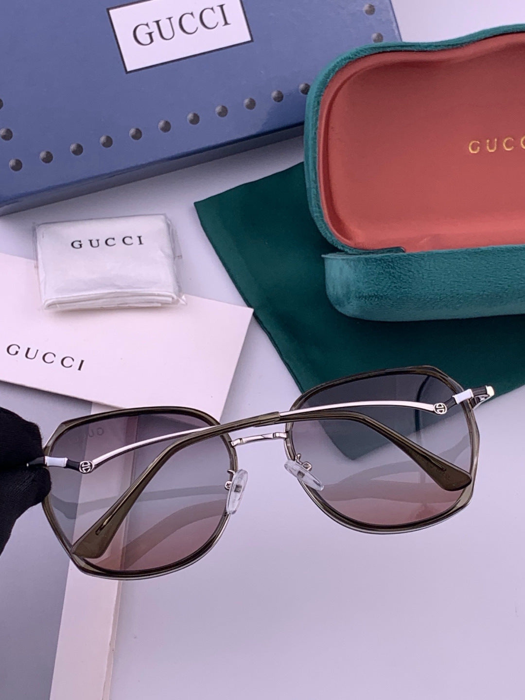 Gucci G6211 Polarized Square Brown Lens Sunglasses for Women - detail image 2