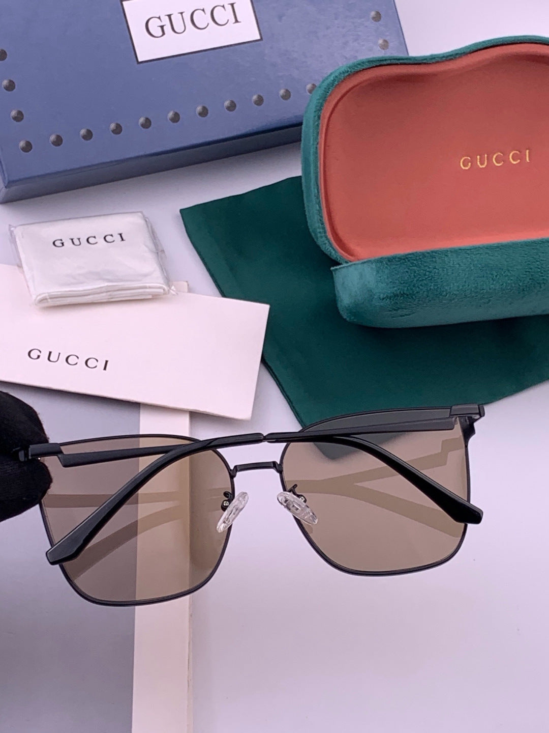 Gucci G2660 Fashion Brown Lens Sunglasses for Men & Women - detail image 4