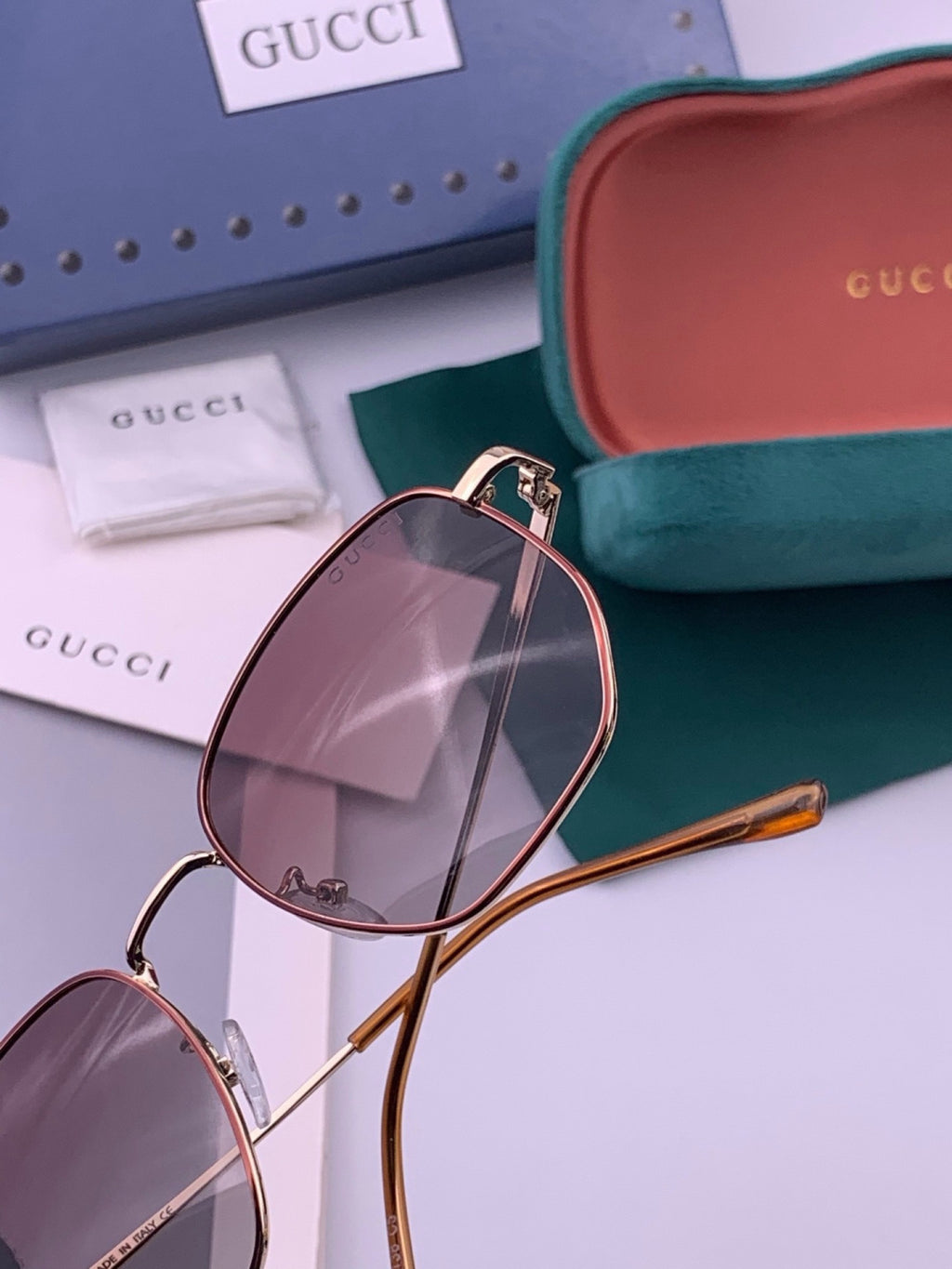 Gucci G9810 Polarized Oversized Black Lens Sunglasses for Men & Women - 493374 - detail image 5