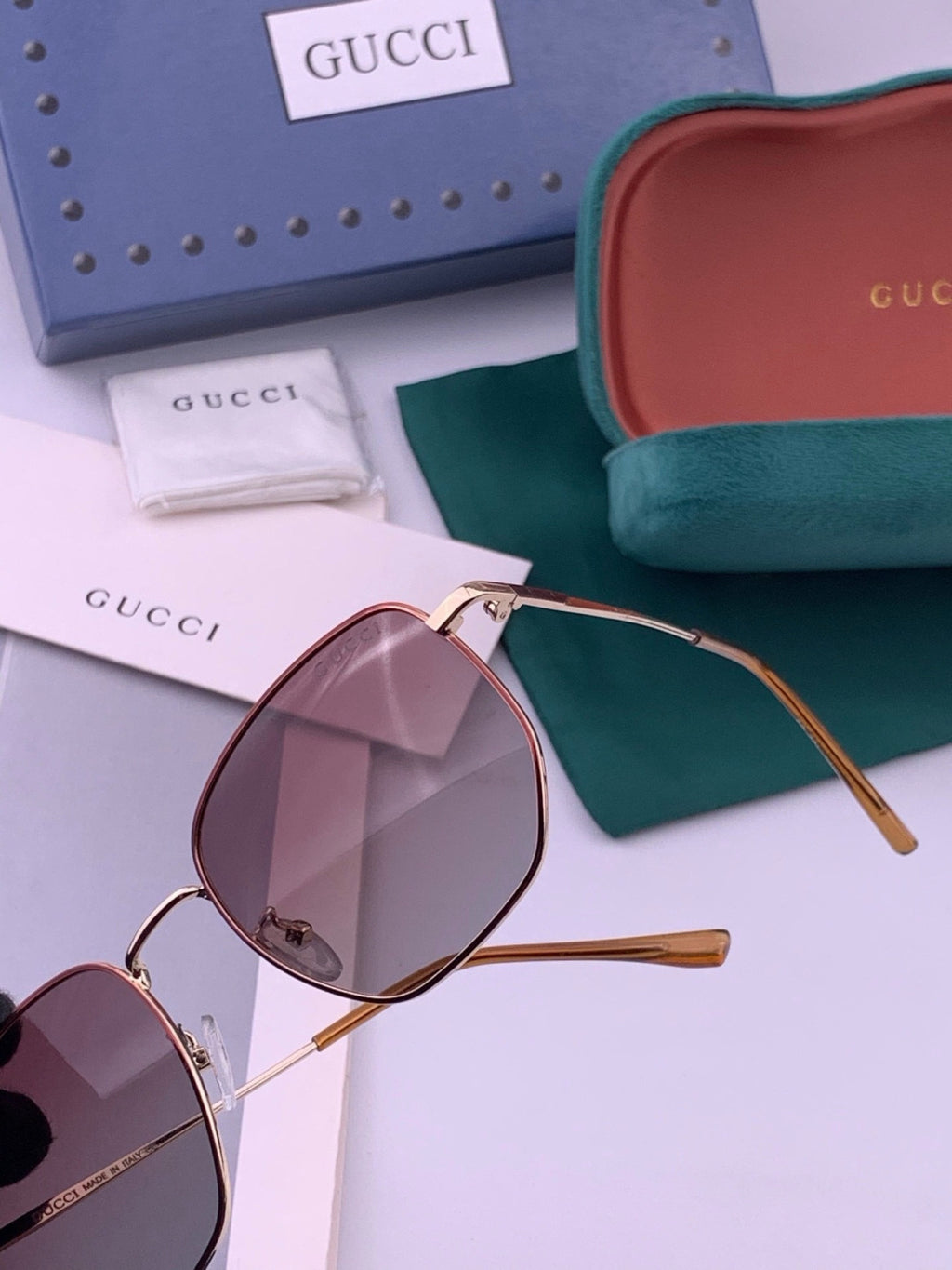 Gucci G9810 Polarized Oversized Black Lens Sunglasses for Men & Women - 493374 - detail image 3