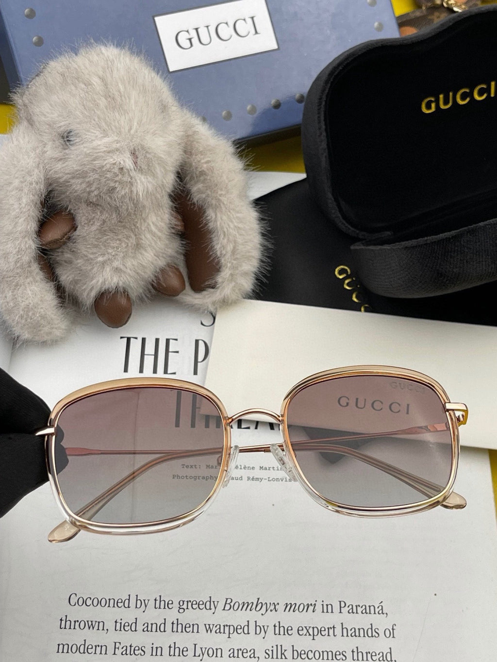 Gucci G2242 Metal Square Gold Lens Sunglasses for Men & Women - detail image 3