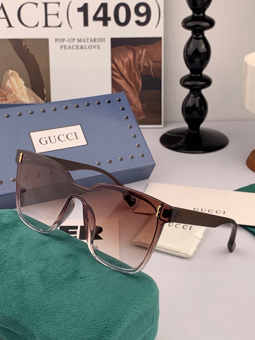 Gucci G7637 Polarized Square Gold Lens Sunglasses for Women - detail image 2