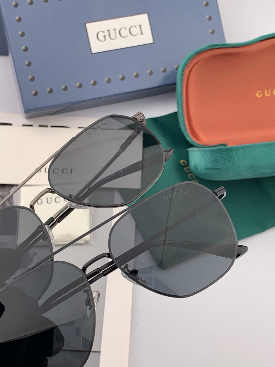 Gucci G18904 Polarized Aviator Brown Lens Sunglasses for Men - detail image 3