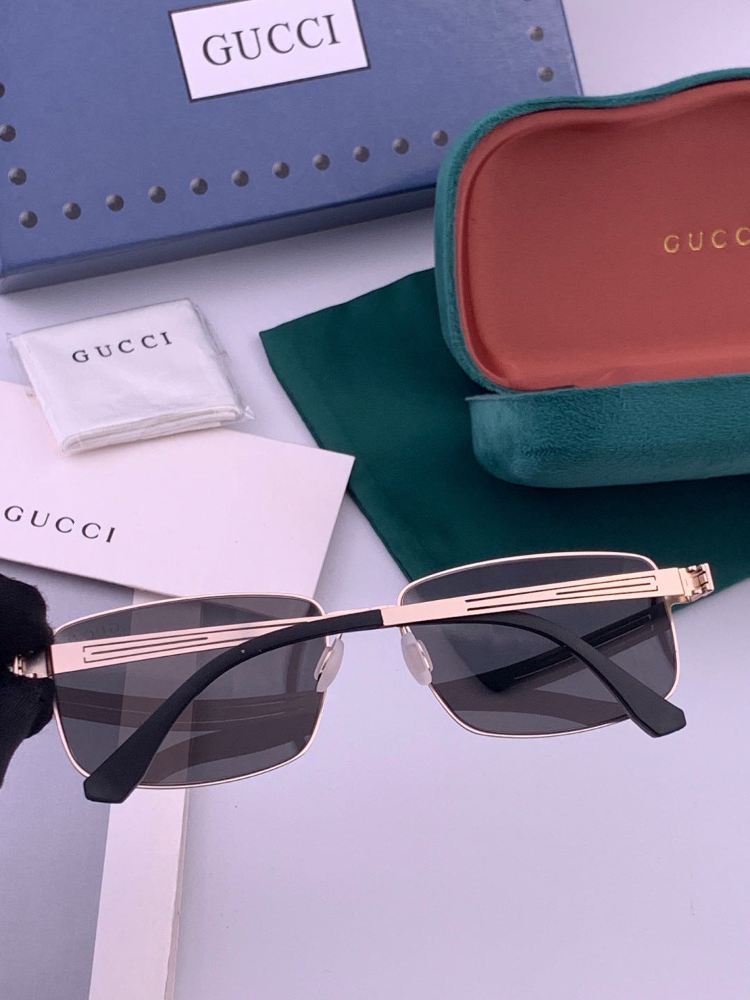 Gucci G4805 Polarized Aviator Black Lens Sunglasses for Men - detail image 4