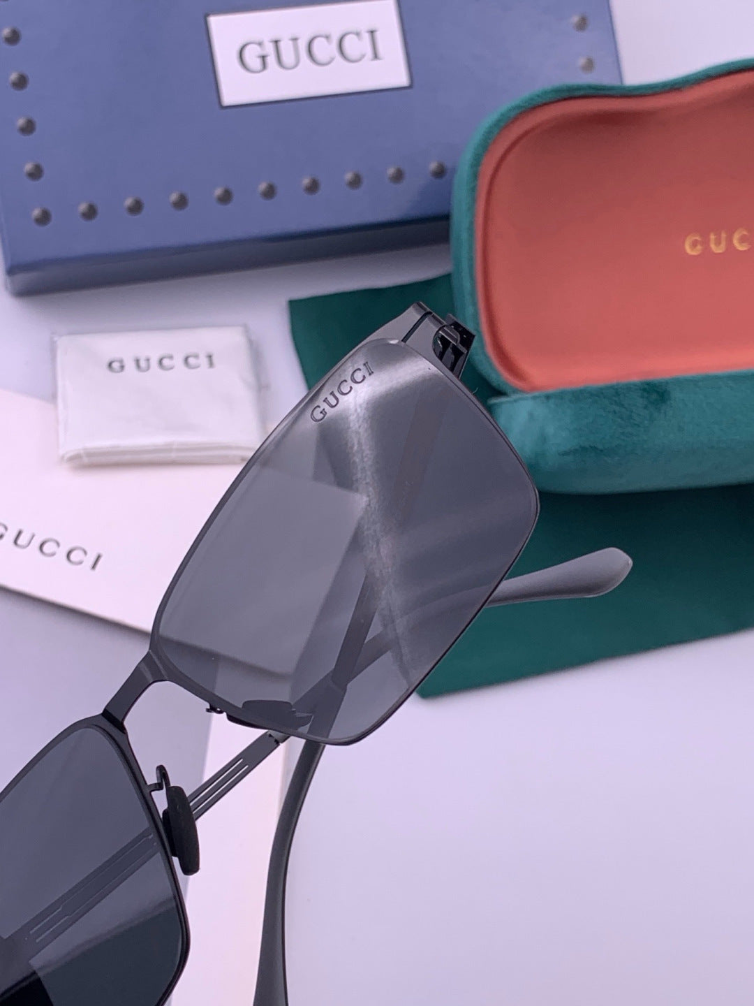 Gucci G2882 Fashion Pink Lens Sunglasses for Men & Women - detail image 6