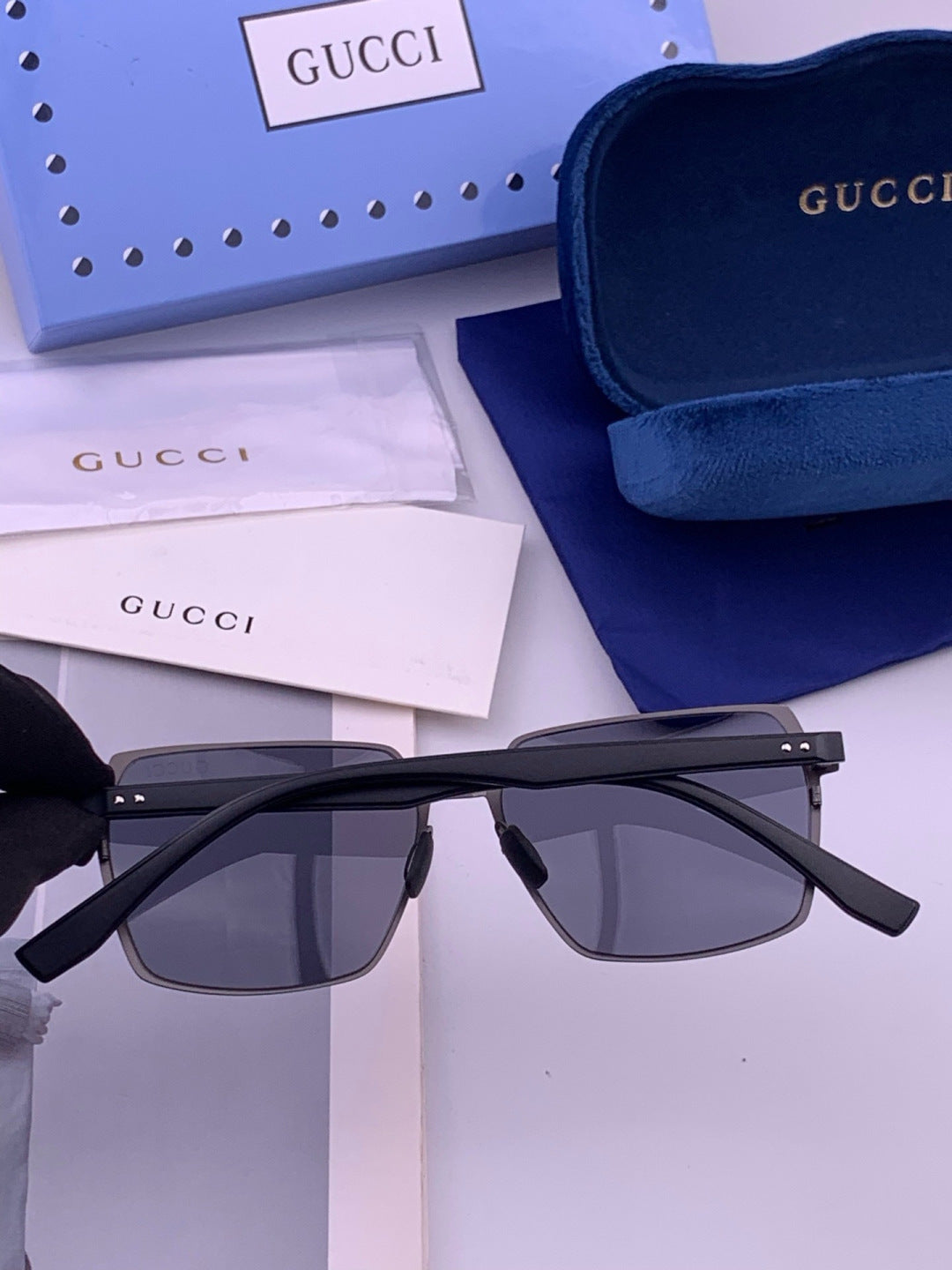 Gucci G5226 Fashion Gold Lens Sunglasses for Men & Women - detail image 4