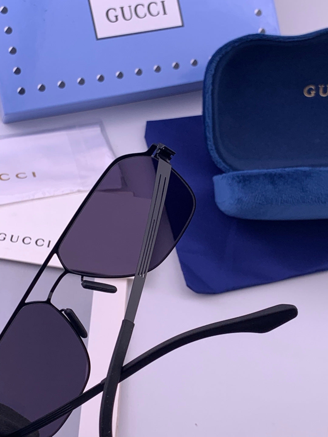 Gucci G0862 Fashion Gold Lens Sunglasses for Men & Women - detail image 4