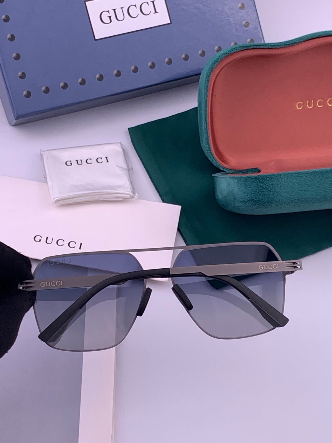 Gucci G711 Polarized Fashion Brown Lens Sunglasses for Men & Women - detail image 6