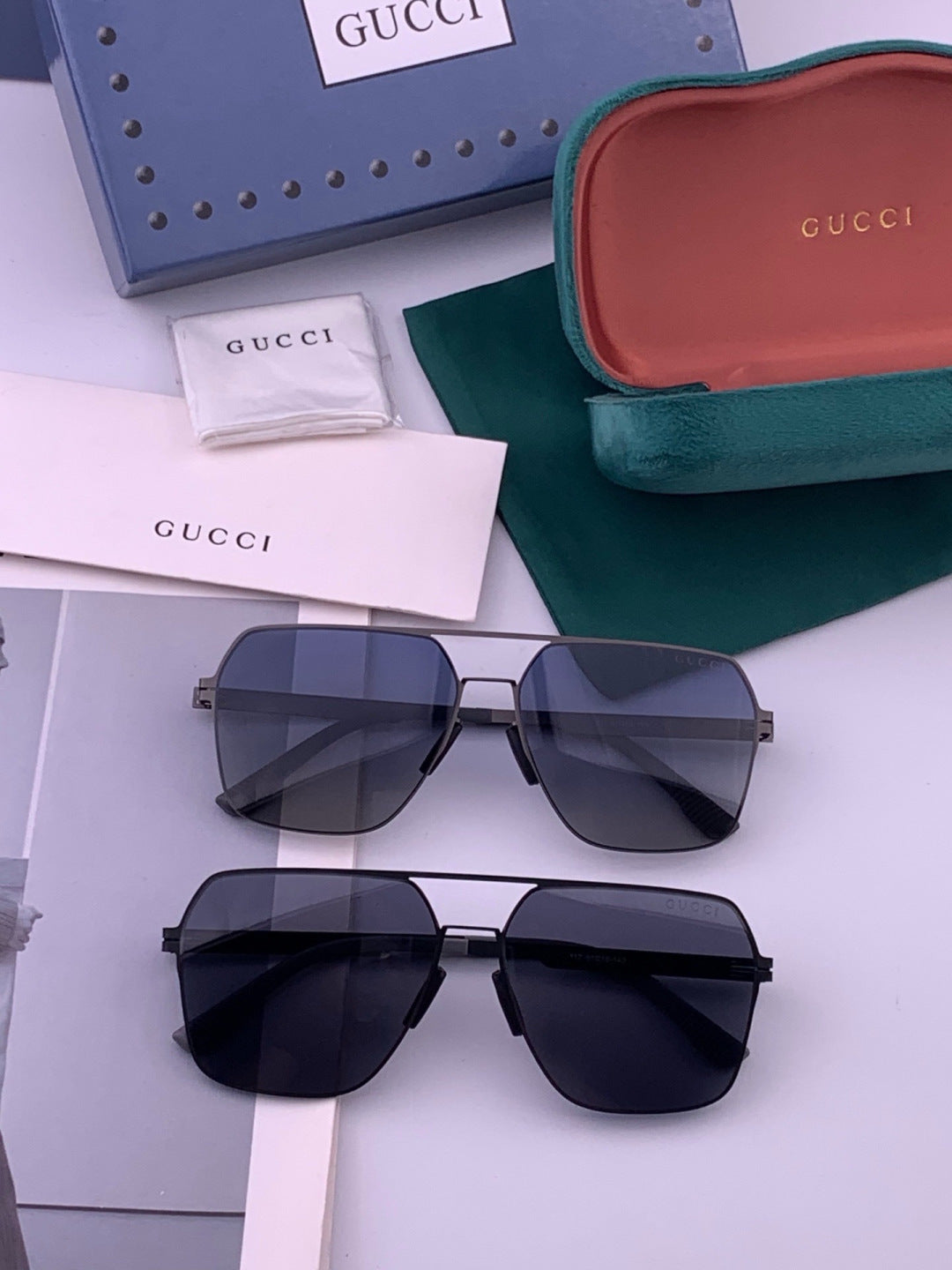Gucci G711 Polarized Fashion Black Lens Sunglasses for Men & Women - detail image 7