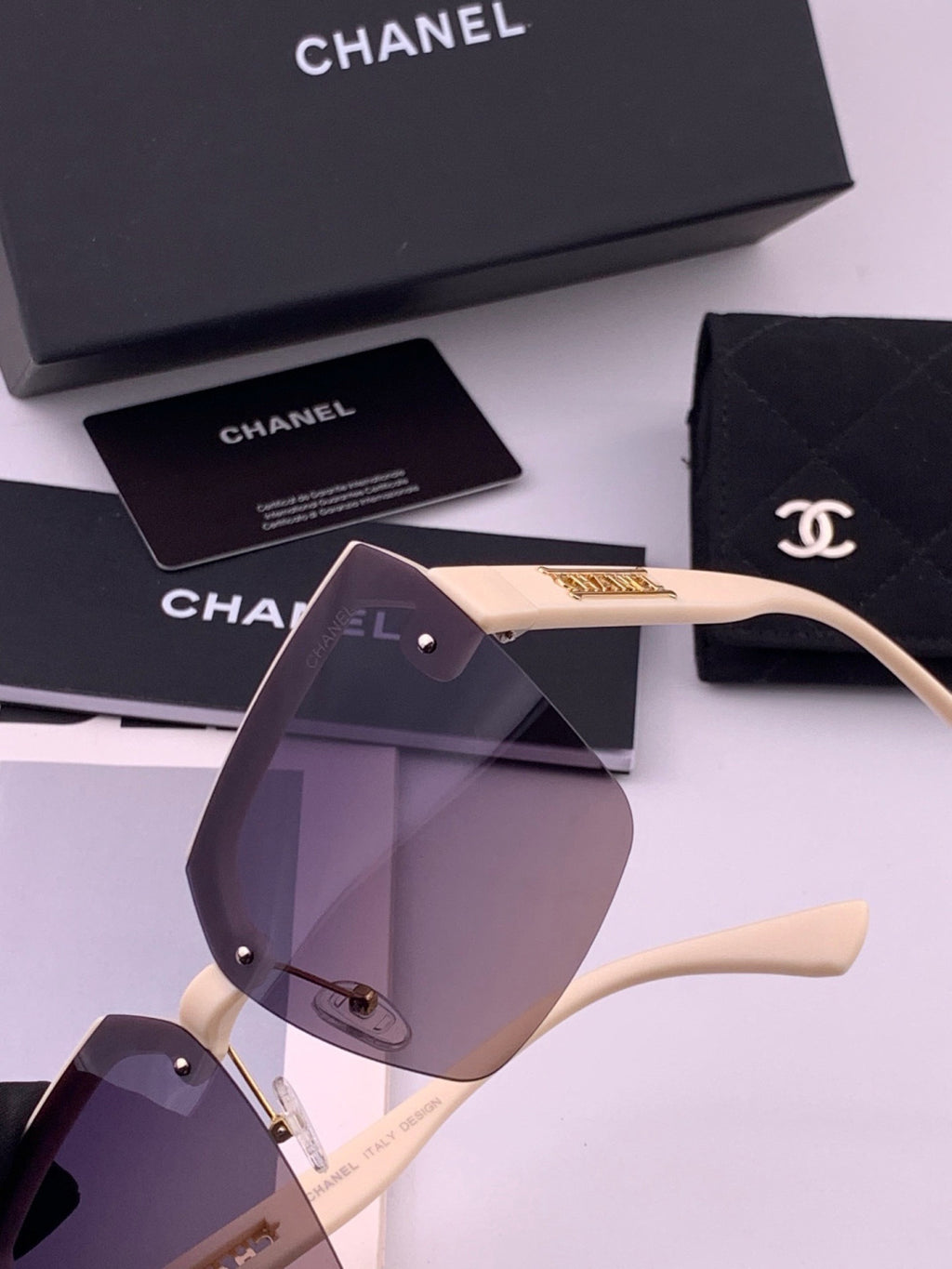 Chanel CH1250 Polarized Square Gold Lens Sunglasses for Women - detail image 3