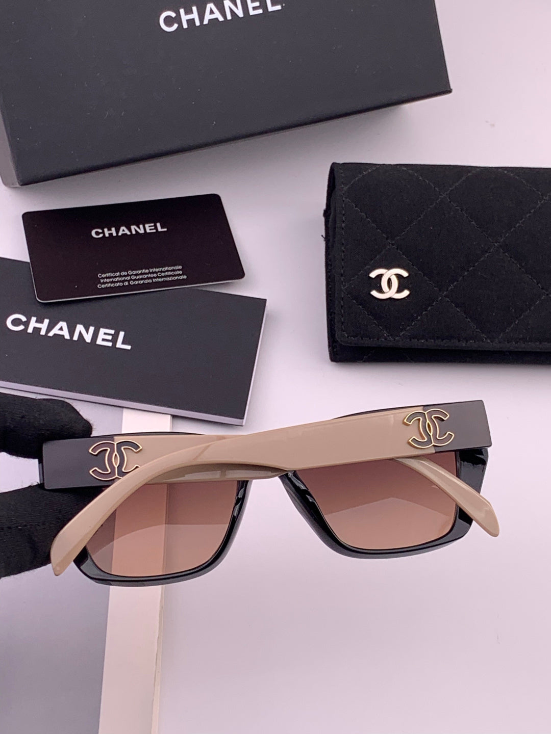 Chanel CH1311 Polarized Square Black Lens Sunglasses for Men & Women - 486627 - detail image 4