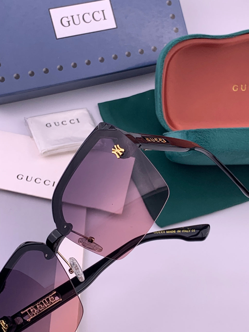 Gucci 2592 Polarized Square Gold Lens Sunglasses for Men & Women - 486413 - detail image 3
