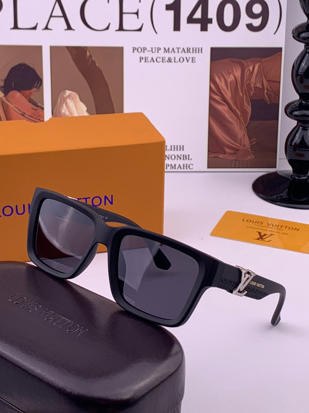 Louis Vuitton L3551 Square Gold Lens Sunglasses for Men & Women - detail image 2