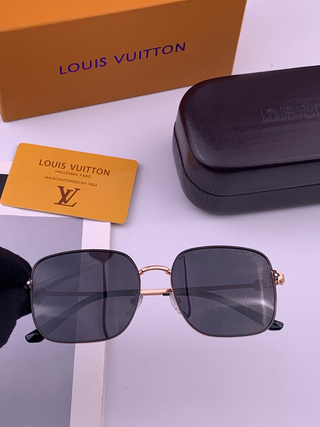 Louis Vuitton 5303 Polarized Aviator Black Lens Sunglasses for Men & Women