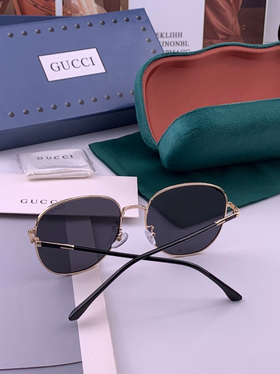Gucci G5822 Polarized Oversized Gold Lens Sunglasses for Men & Women - 493317 - detail image 5