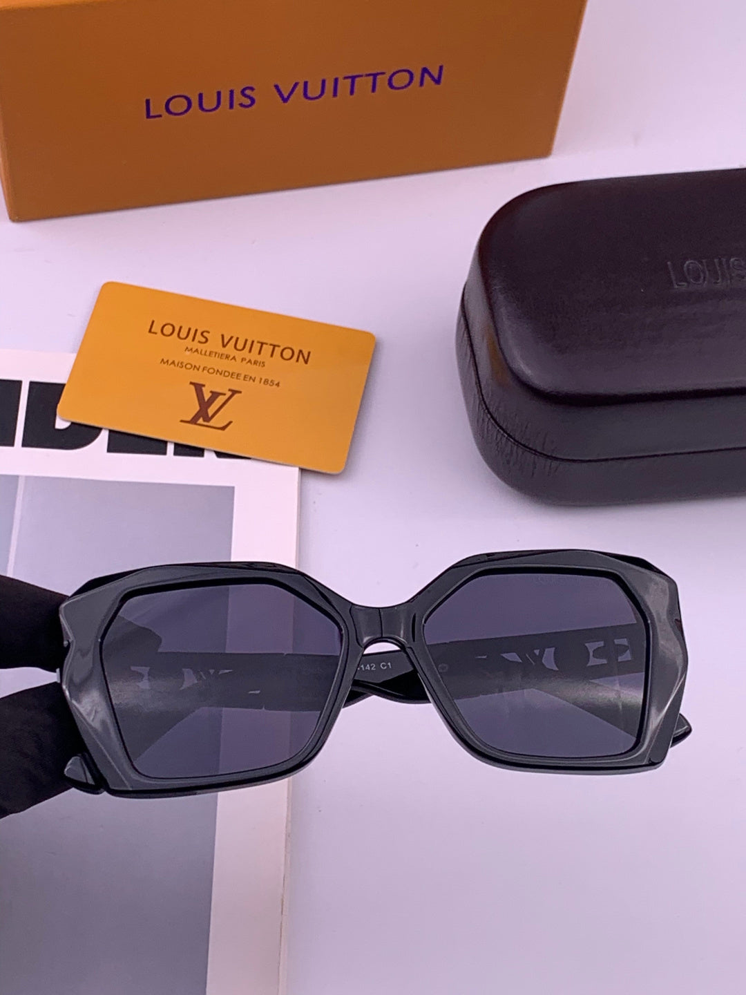 Louis Vuitton L5230 Square Black Lens Sunglasses for Men & Women