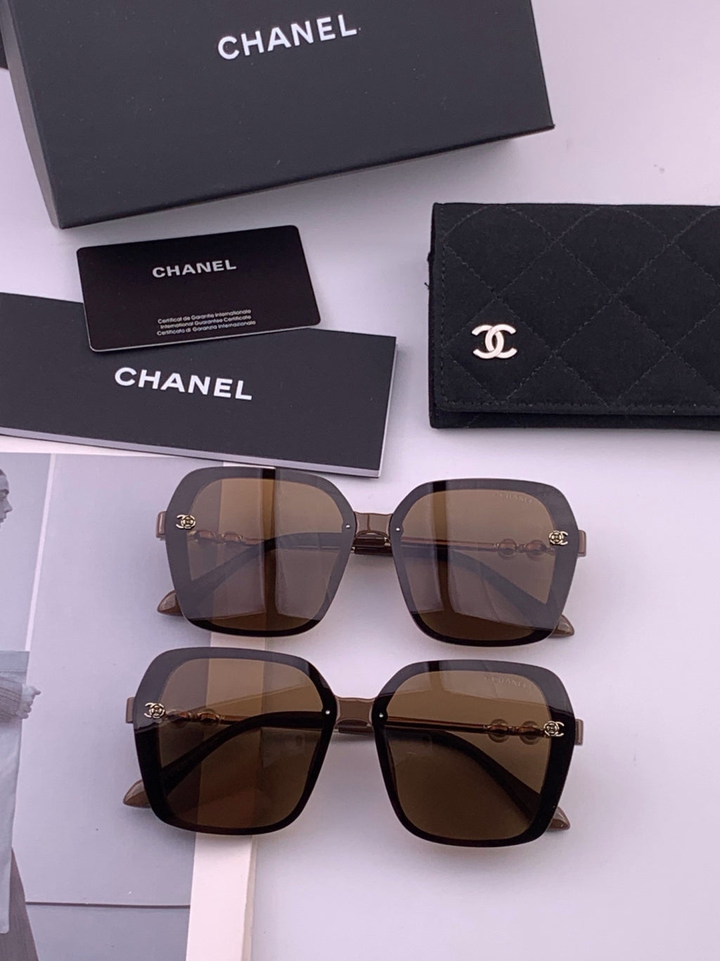 Chanel CH1910 Polarized Oversized Gold Lens Sunglasses for Men & Women - detail image 7