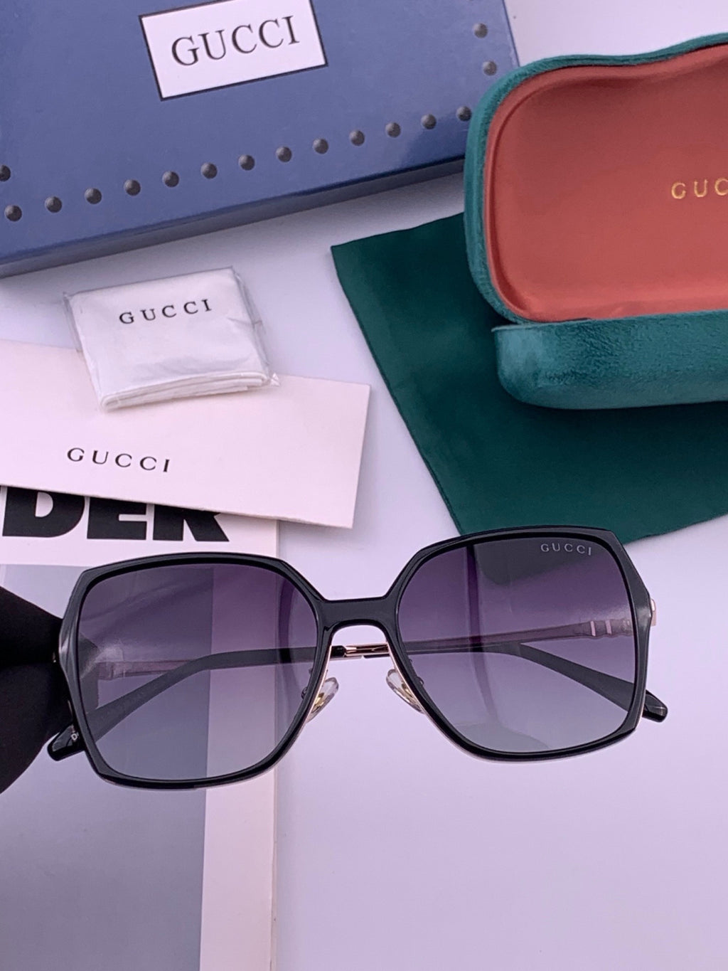 Gucci G6640 Polarized Round Red Lens Sunglasses for Women - 493326