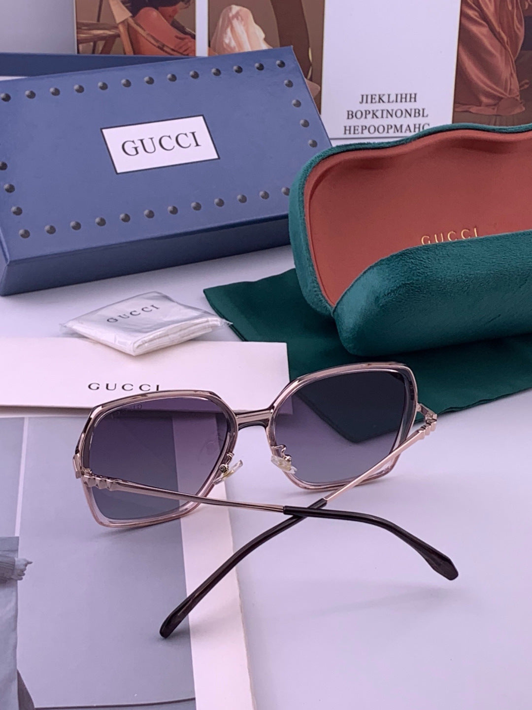 Gucci G6640 Polarized Round Red Lens Sunglasses for Women - detail image 6