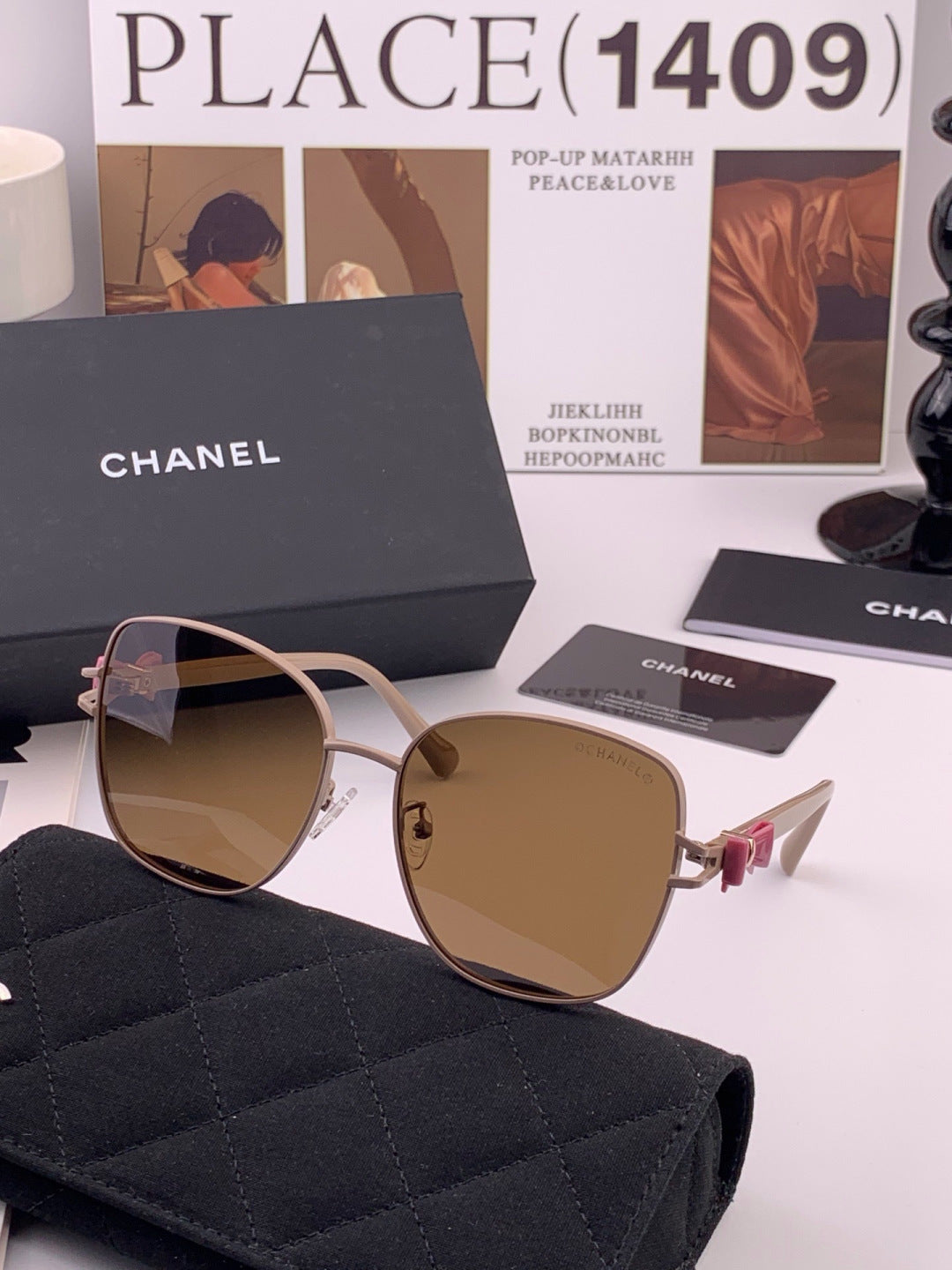 Chanel CH4759 Fashion Black Lens Sunglasses for Men & Women - 486604 - detail image 2
