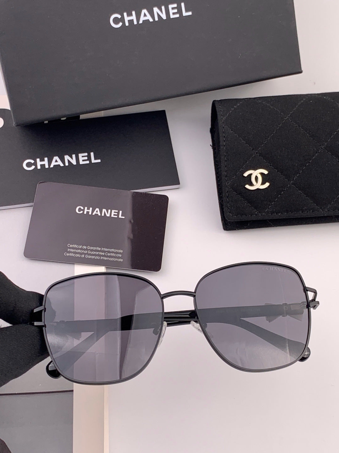Chanel CH4759 Fashion Black Lens Sunglasses for Men & Women - detail image 2