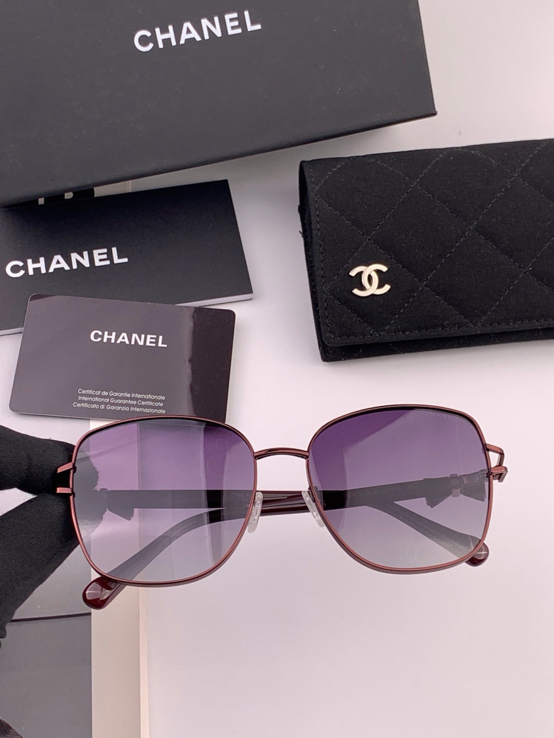 Chanel CH4759 Fashion Black Lens Sunglasses for Men & Women - detail image 3