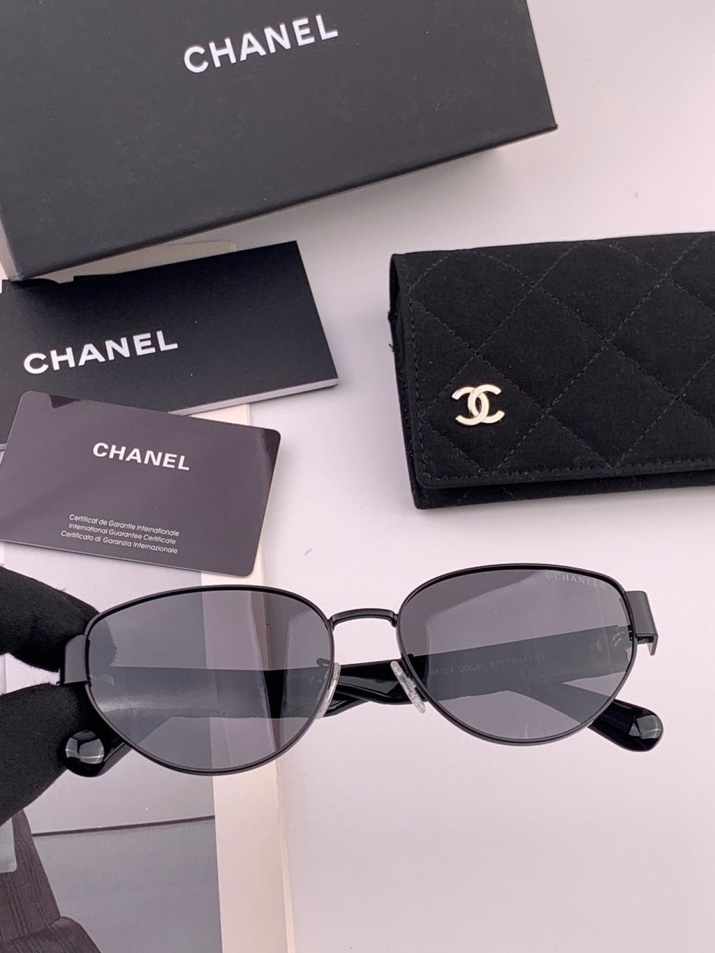 Chanel CH65910 Polarized Fashion Black Lens Sunglasses for Women - detail image 2