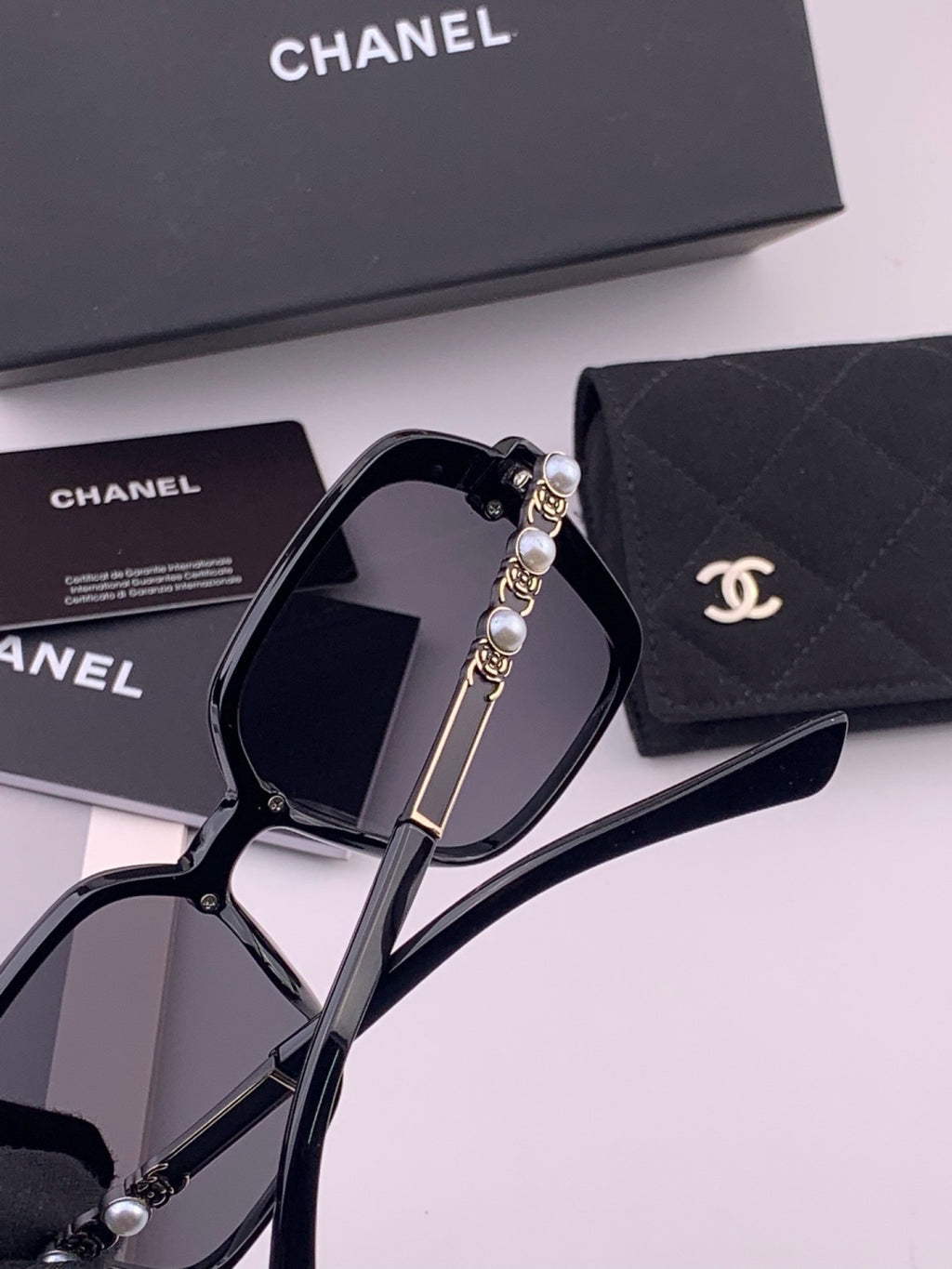 Chanel CH8788 Polarized Oversized Black Lens Sunglasses for Men & Women - detail image 6