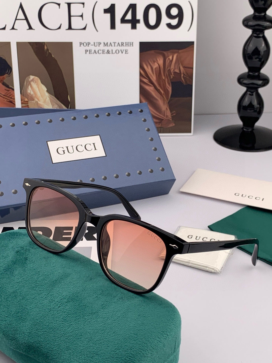 Gucci G3902 Polarized Square Gold Lens Sunglasses for Men & Women - detail image 3