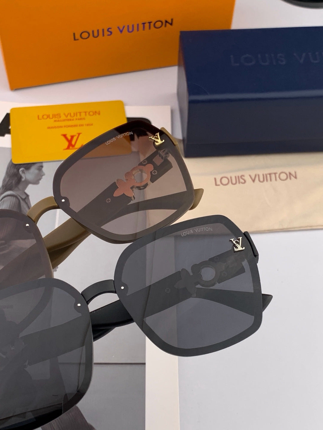Louis Vuitton L4991 Polarized Square Gold Lens Sunglasses for Men & Women - detail image 4
