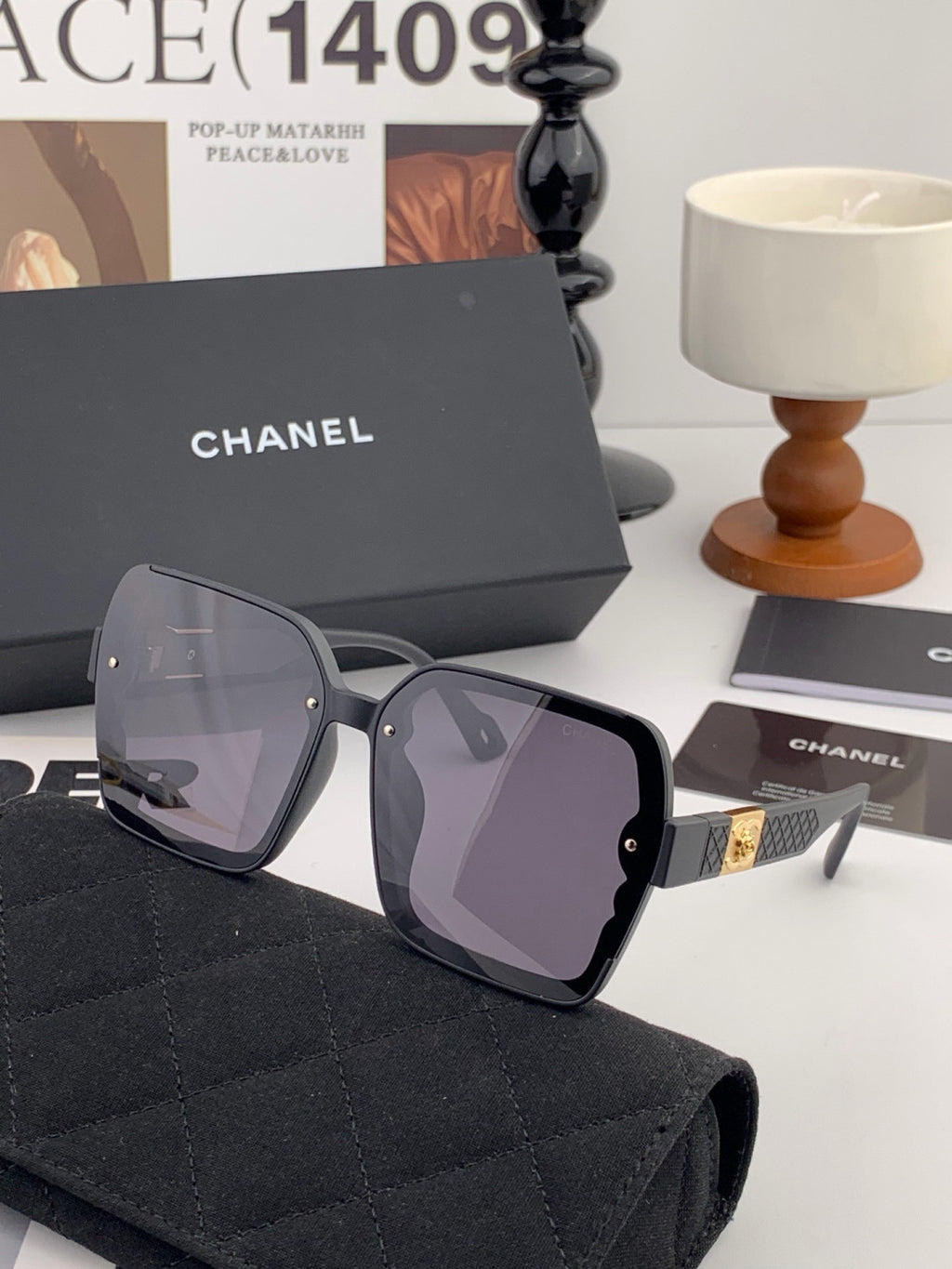 Louis Vuitton L4991 Polarized Square Black Lens Sunglasses for Men & Women - detail image 2