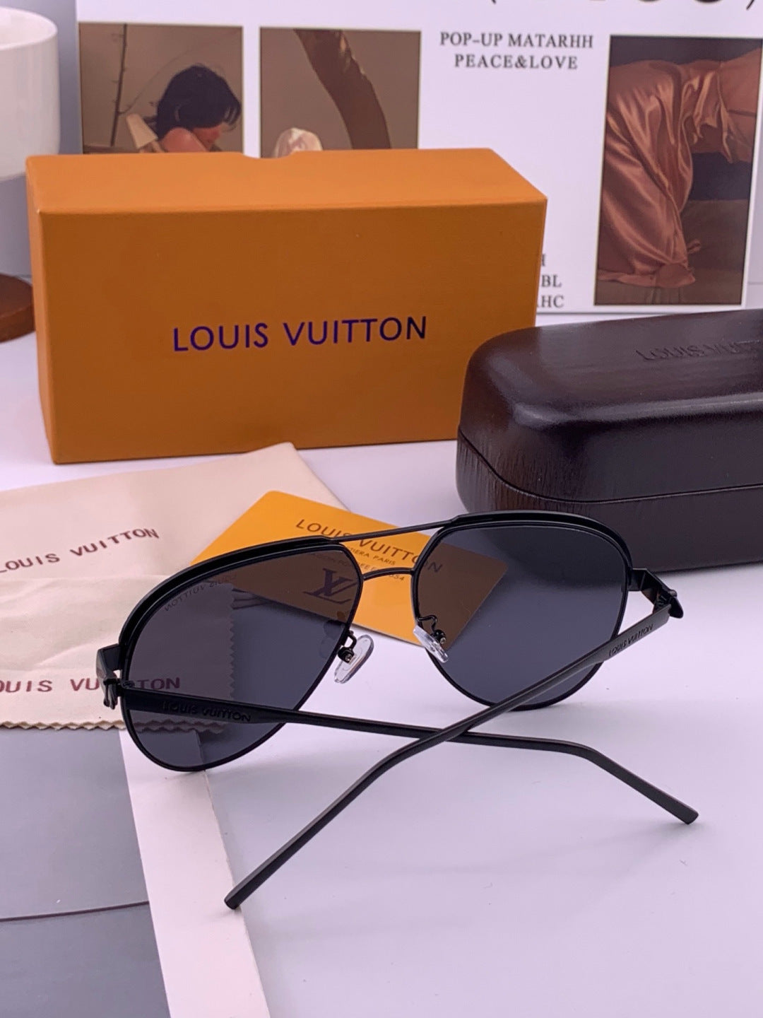 Louis Vuitton L01744 Aviator Black Lens Sunglasses for Men & Women - 486234 - detail image 6