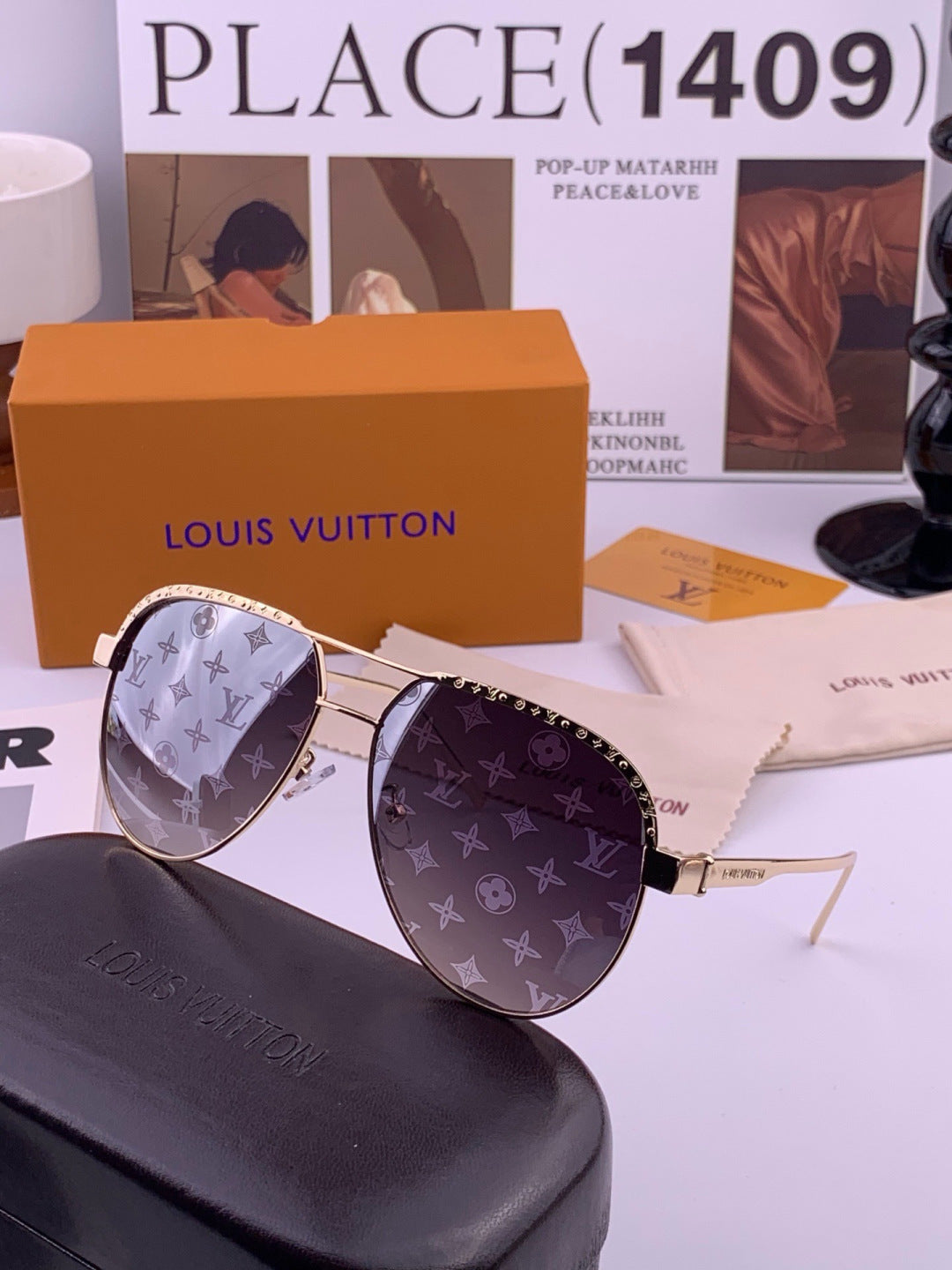 Louis Vuitton L01744 Aviator Black Lens Sunglasses for Men & Women - 486234 - detail image 5