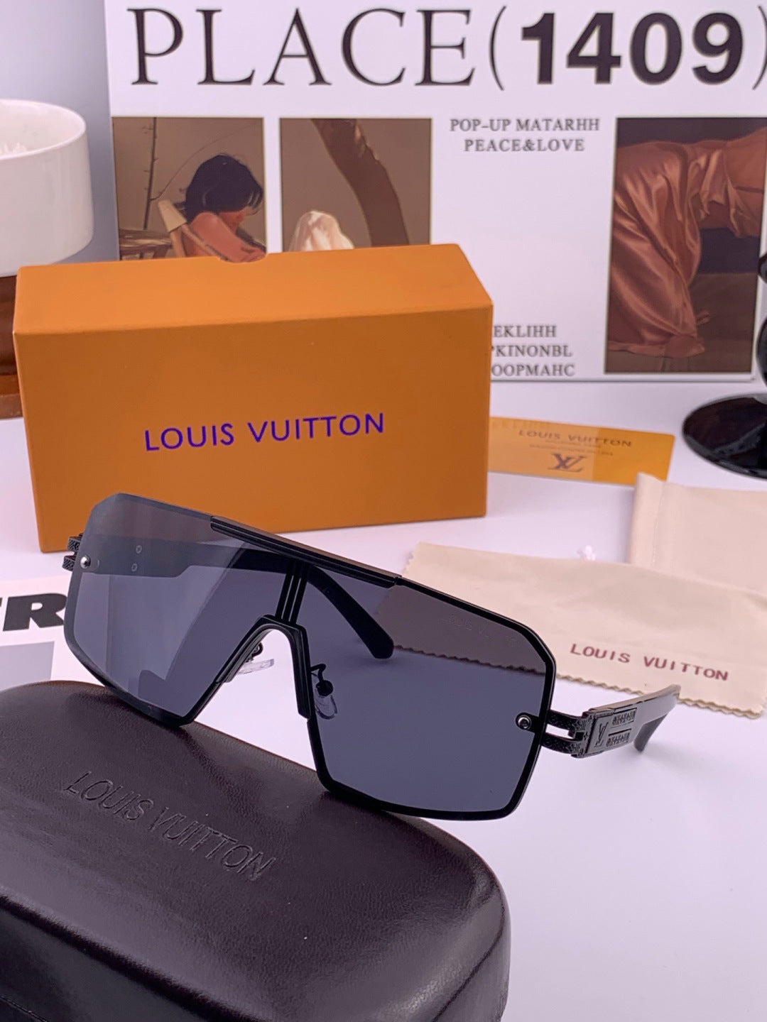 Louis Vuitton L71757 Aviator Blue Lens Sunglasses for Men & Women - detail image 6