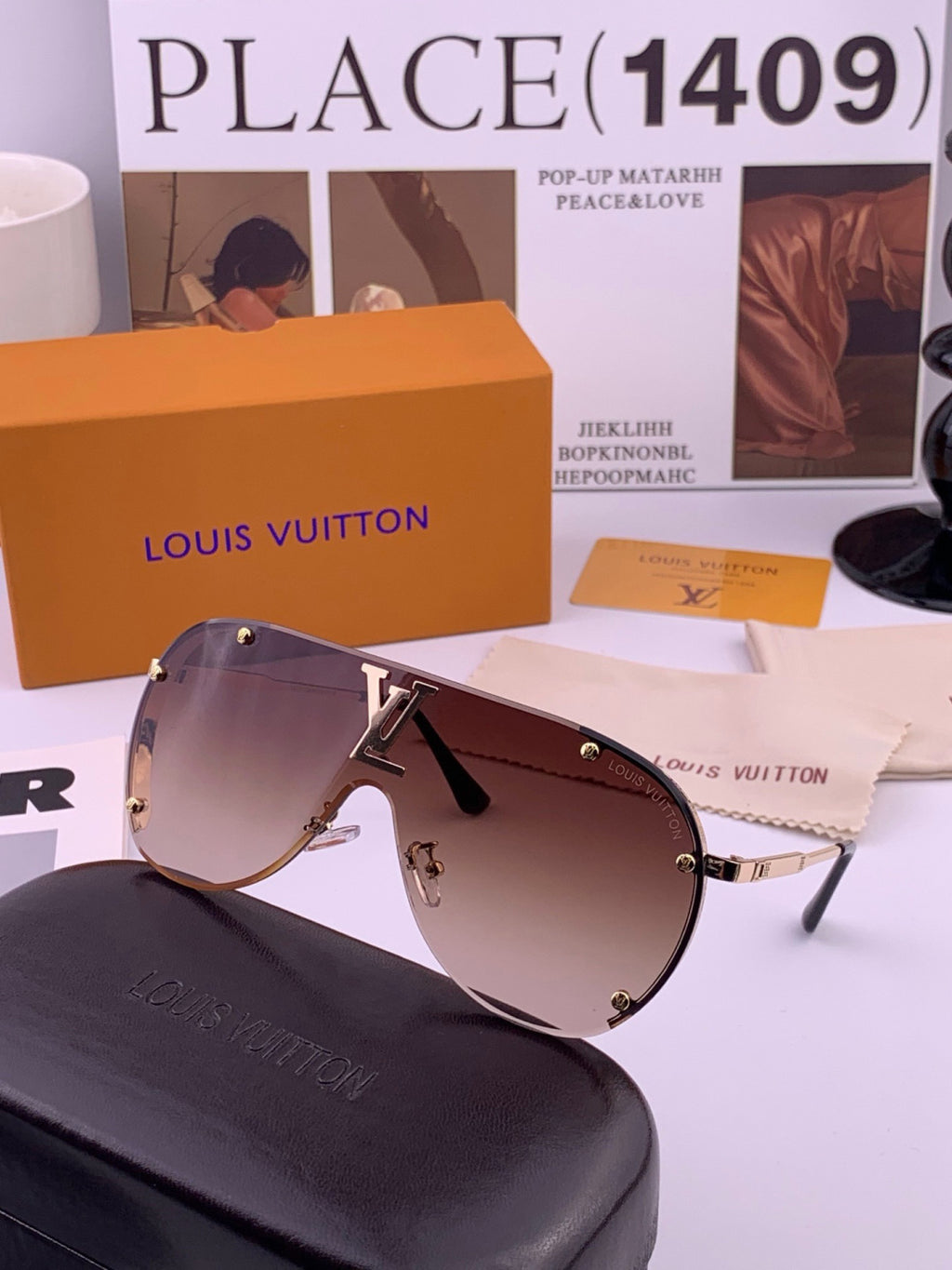 Louis Vuitton L81756 Aviator Black Lens Sunglasses for Men & Women - detail image 5